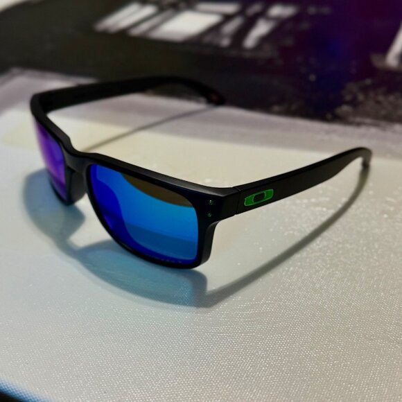 OO9102 Oakley Holbrook Jade Iridium Prizm Polarized Sunglasses - Picture 5 of 11